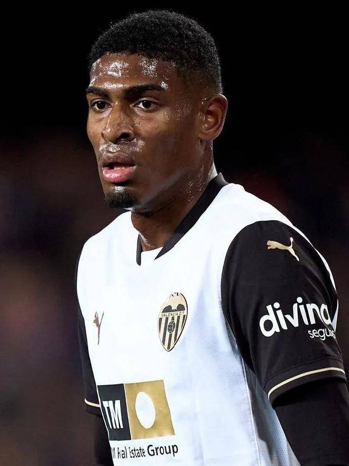 當時他在英 當時他在英