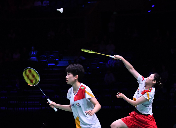 在进攻端展 在进攻端展