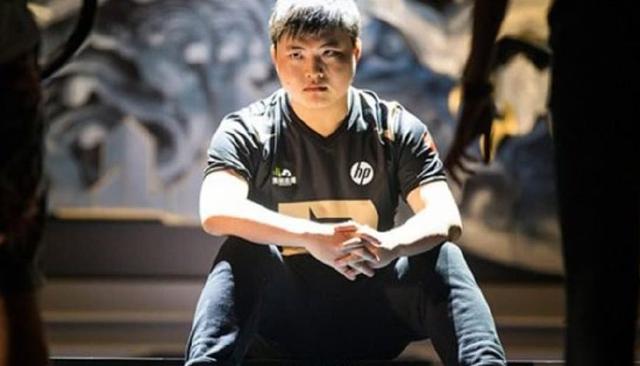 体育资深体育解说员刘建宏点评泰山队